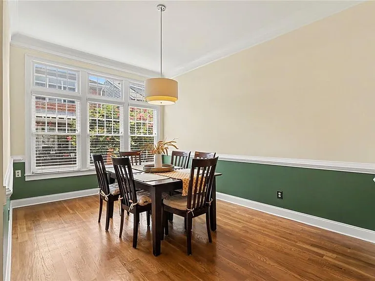 Nhà Bán Atlanta – Townhouse Đẹp Tại Candler Park, Gara 2 Xe - ảnh 2