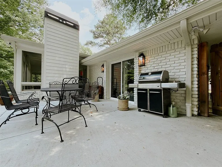 1664 Alderbrook Rd NE, Atlanta, GA 30345 - ảnh 14