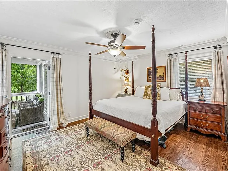 1664 Alderbrook Rd NE, Atlanta, GA 30345 - ảnh 6