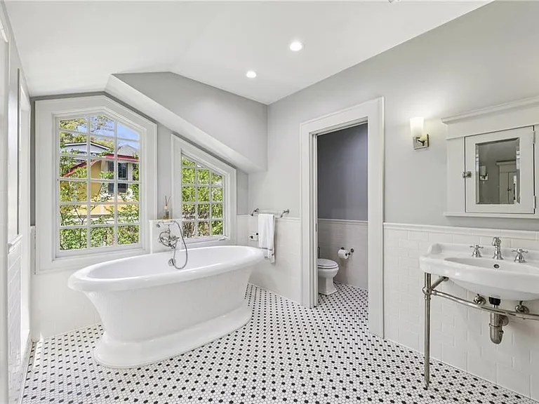 Nhà 5 phòng ngủ có hồ bơi tại Decatur, Georgia - ảnh 12