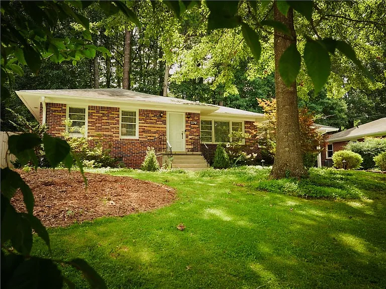 579 N Superior Ave, Decatur, GA 30033